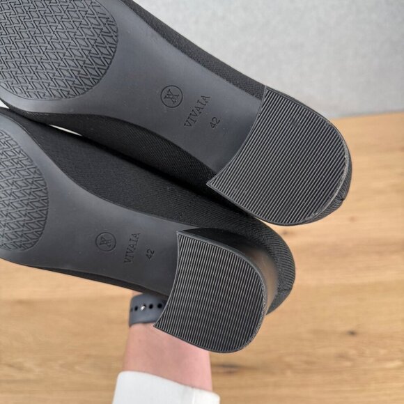 Vivaia Almond Toe Chunky Heels Julie Pro Size 42 US 10.5 Black Knit EUC $189 - Picture 8 of 13